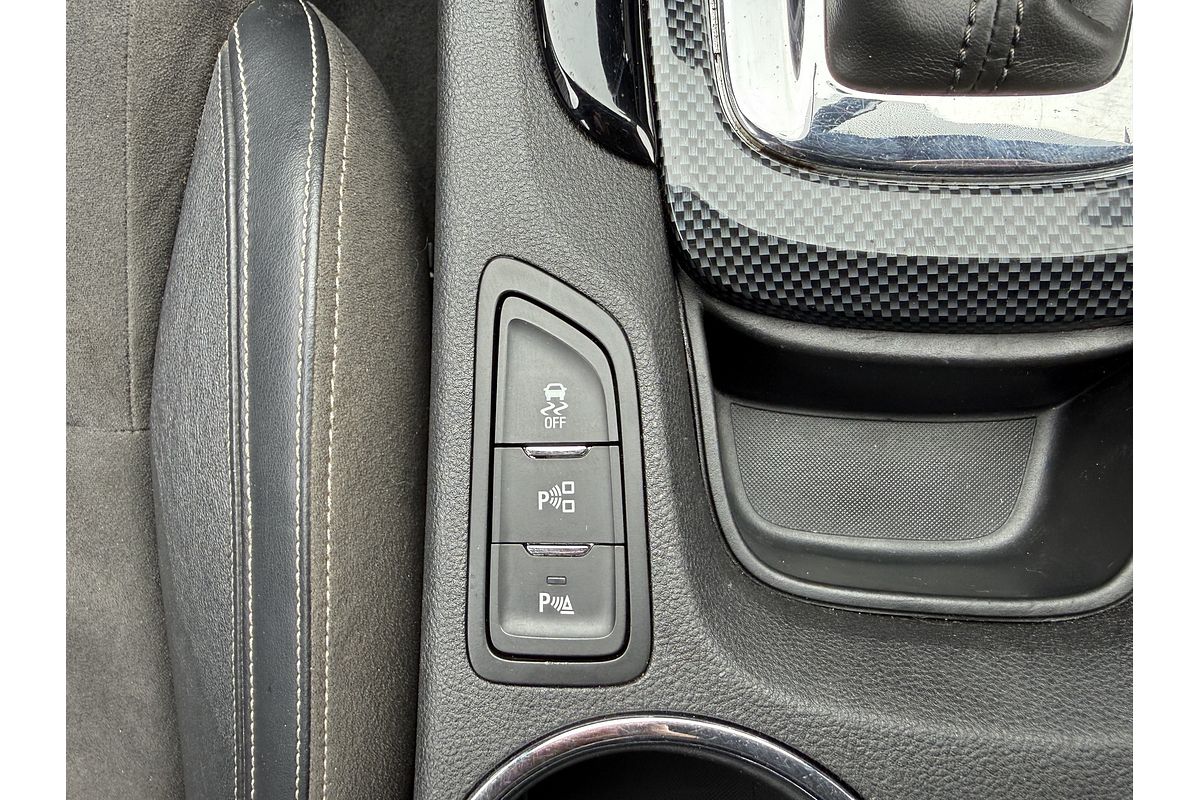2014 Holden Commodore SV6 VF
