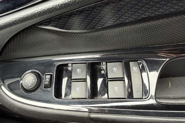 2015 Holden Commodore SS V Redline VF