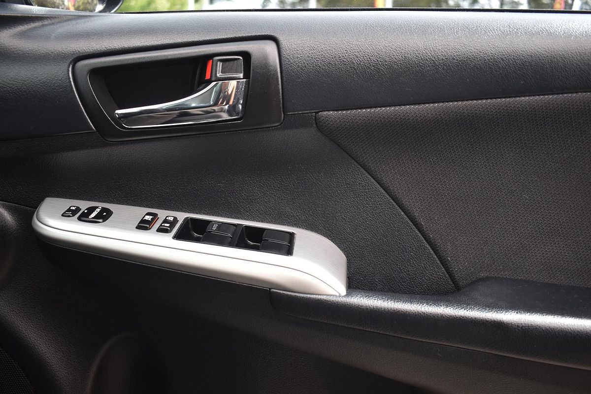 2015 Toyota Camry Atara S ASV50R