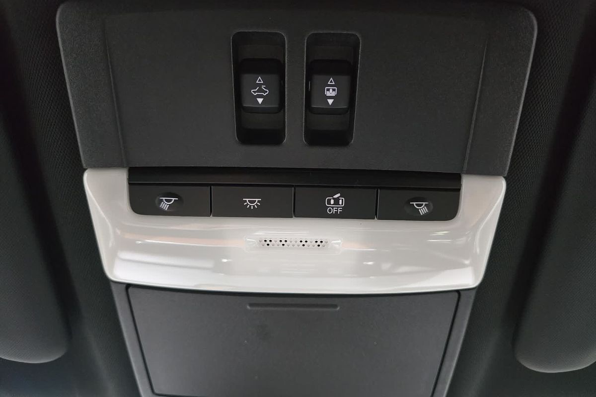 2023 Mitsubishi Outlander Exceed Tourer ZM