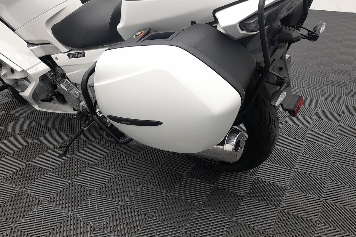 2019 Yamaha FJR1300AE FJR