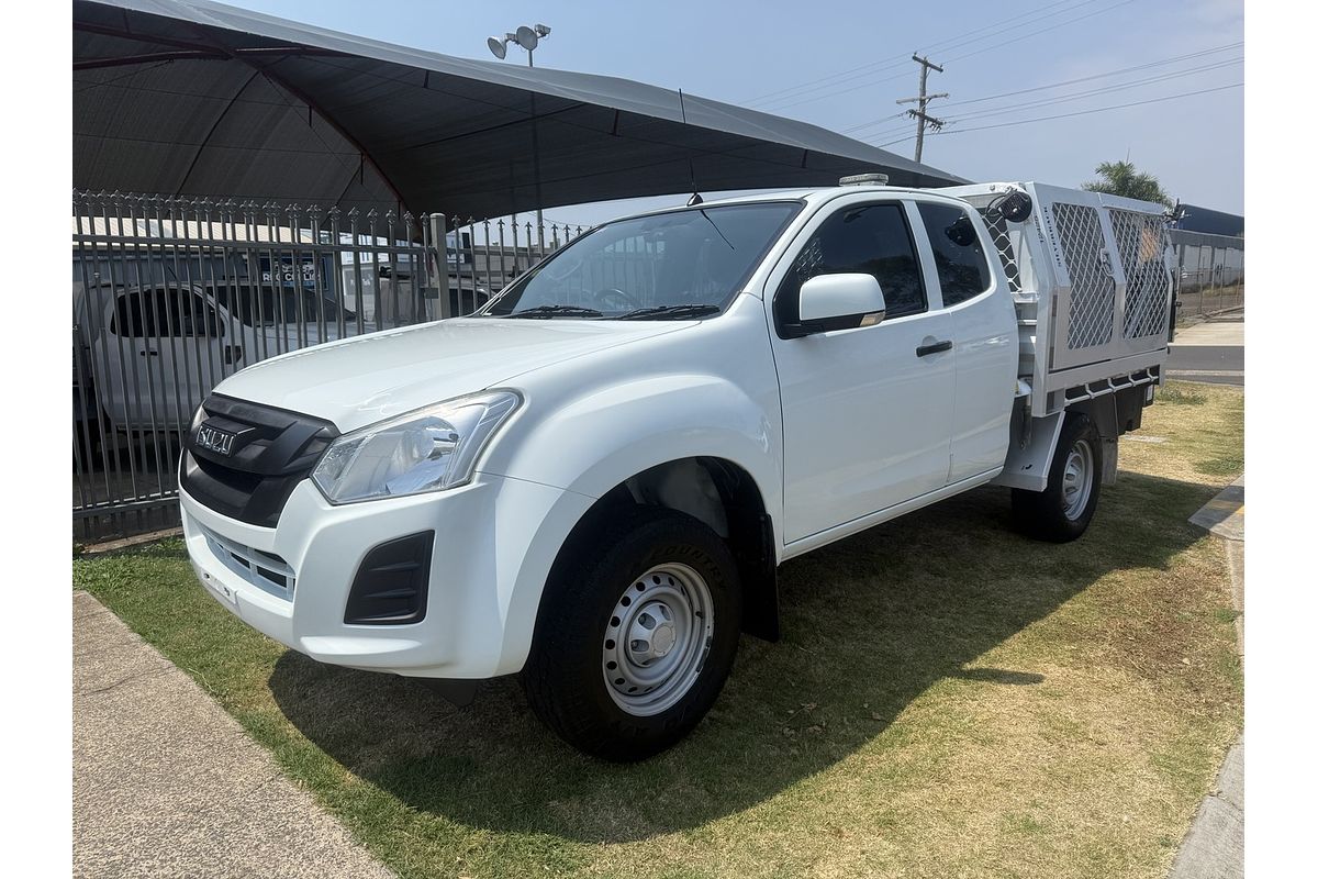 2017 Isuzu D-MAX SX High Ride Rear Wheel Drive