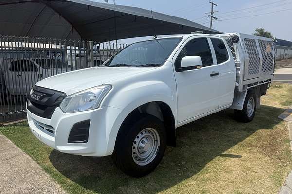 2017 Isuzu D-MAX SX High Ride Rear Wheel Drive