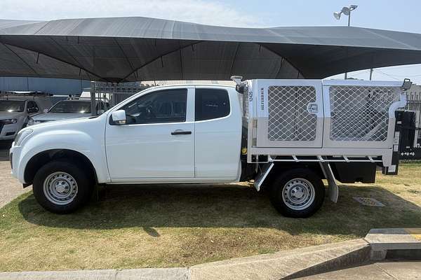 2017 Isuzu D-MAX SX High Ride Rear Wheel Drive