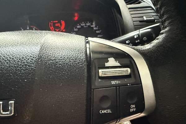 2017 Isuzu D-MAX SX High Ride Rear Wheel Drive