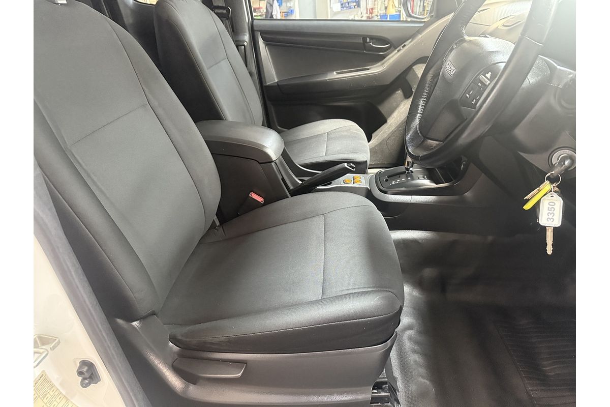 2017 Isuzu D-MAX SX High Ride Rear Wheel Drive