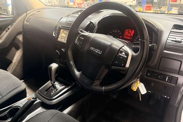 2017 Isuzu D-MAX SX High Ride Rear Wheel Drive