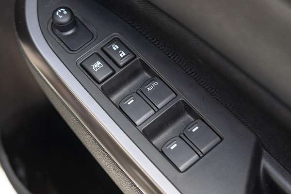 2023 Suzuki Vitara Limited Edition LY Series II