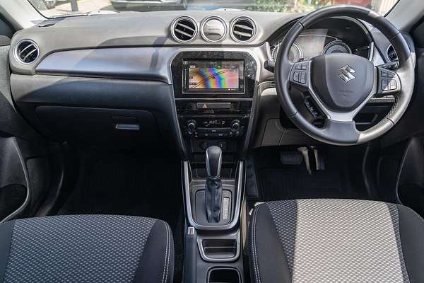 2023 Suzuki Vitara Limited Edition LY Series II