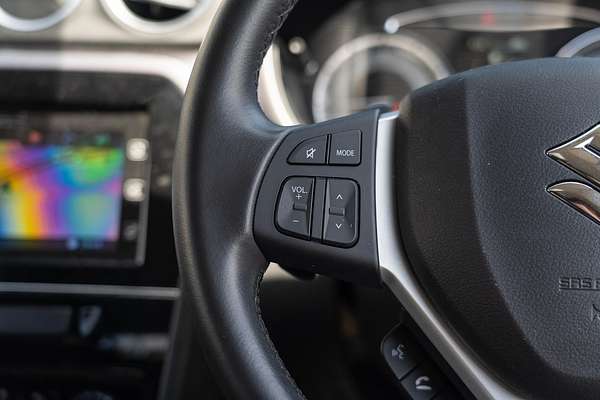 2023 Suzuki Vitara Limited Edition LY Series II