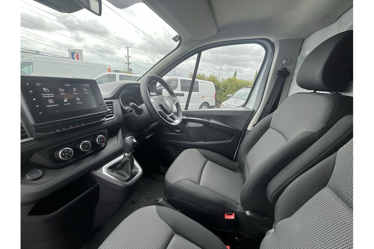 2024 Renault Trafic Pro X82 SWB Low Roof