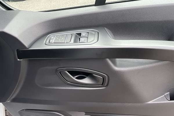 2024 Renault Trafic Pro X82 SWB Low Roof