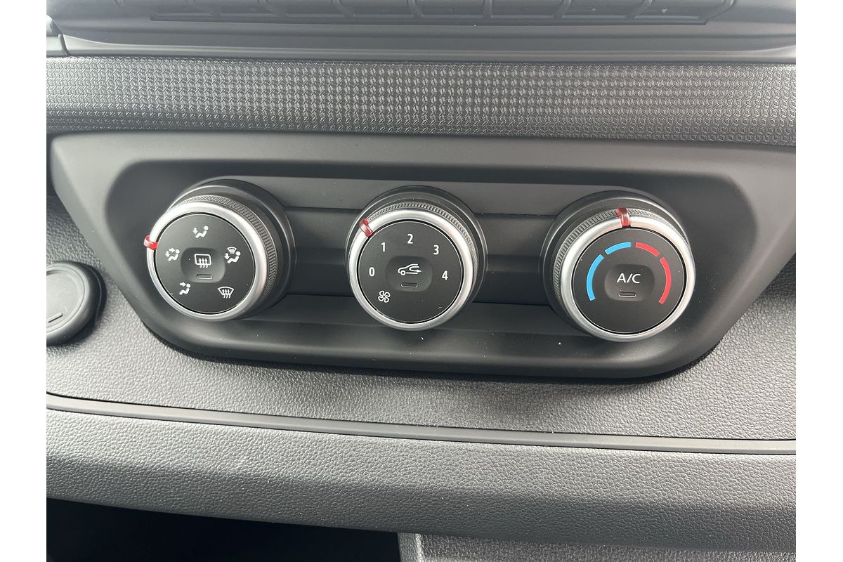 2024 Renault Trafic Pro X82 SWB Low Roof