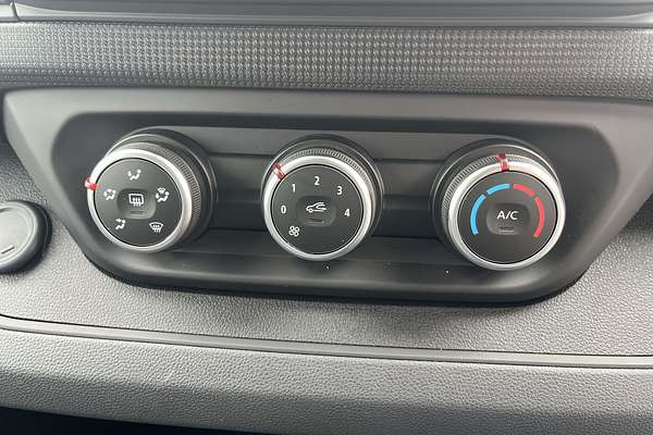 2024 Renault Trafic Pro X82 SWB Low Roof