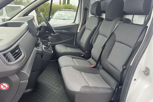 2024 Renault Trafic Pro X82 SWB Low Roof