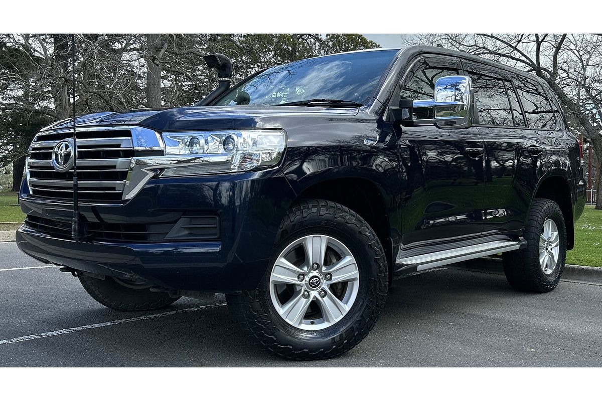 2017 Toyota Landcruiser GXL VDJ200R