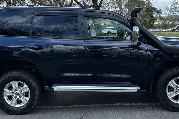 2017 Toyota Landcruiser GXL VDJ200R