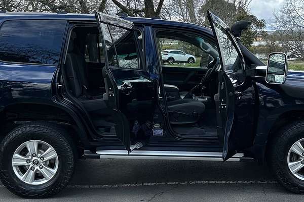 2017 Toyota Landcruiser GXL VDJ200R