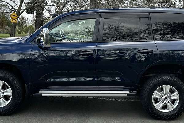2017 Toyota Landcruiser GXL VDJ200R