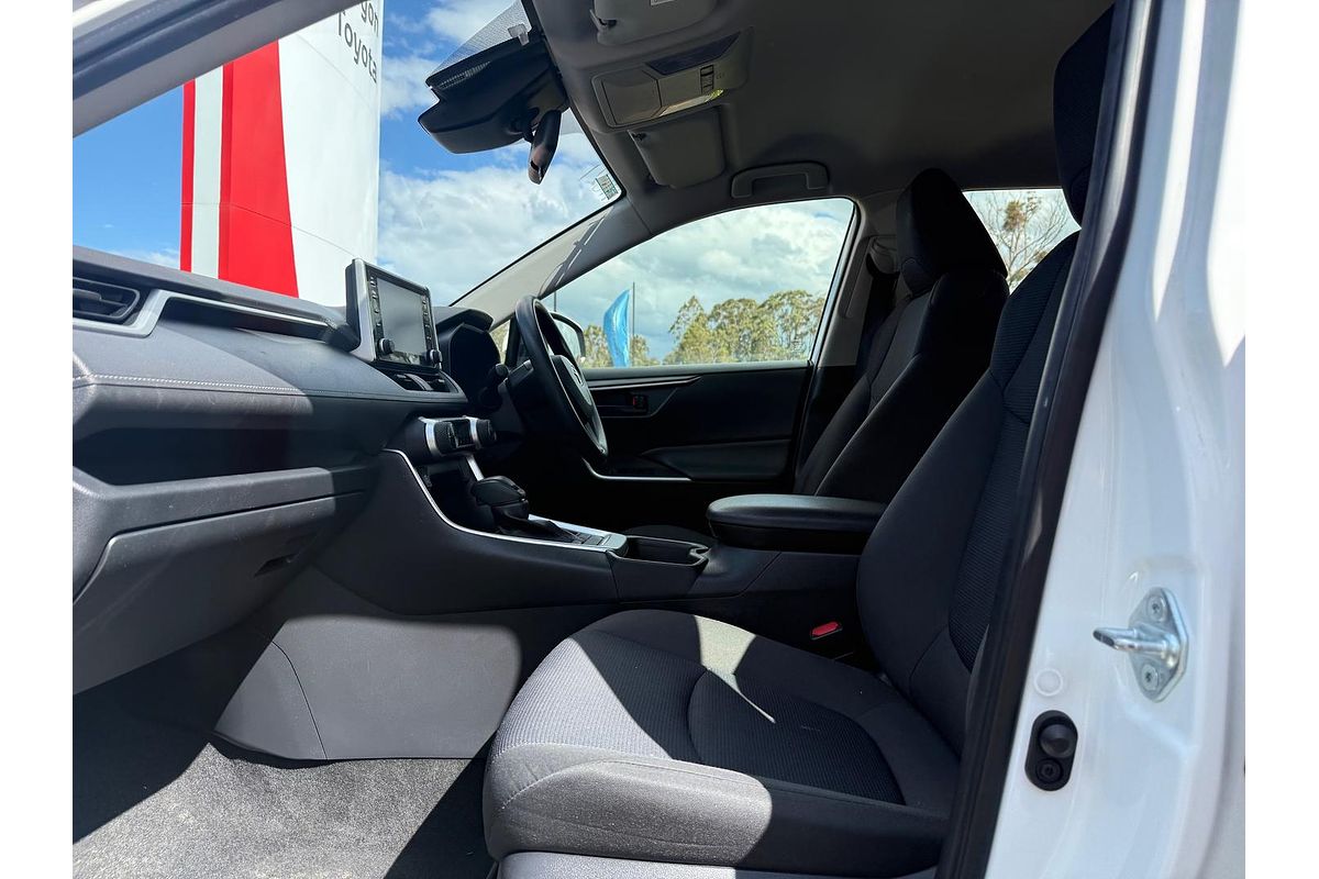 2020 Toyota RAV4 GX AXAH52R