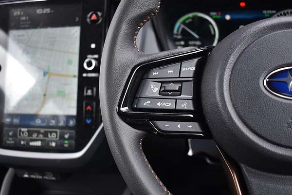 2025 Subaru Forester Hybrid Sport S6