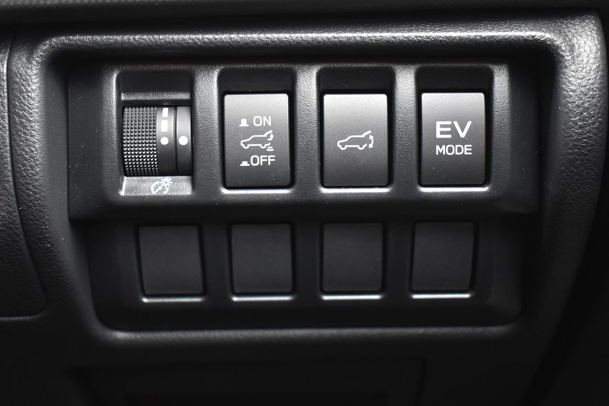 2025 Subaru Forester Hybrid Sport S6