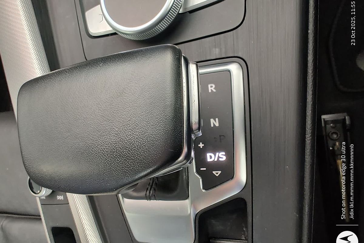 2019 Audi A4 40 TFSI S line B9