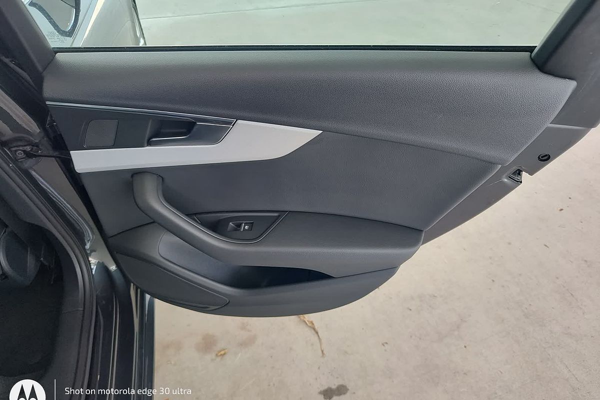 2019 Audi A4 40 TFSI S line B9