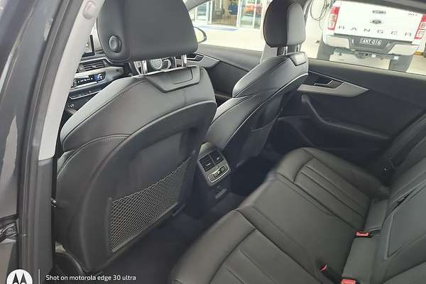2019 Audi A4 40 TFSI S line B9