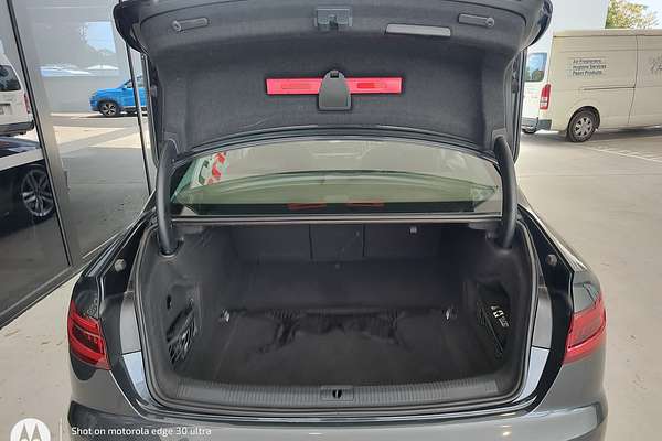 2019 Audi A4 40 TFSI S line B9