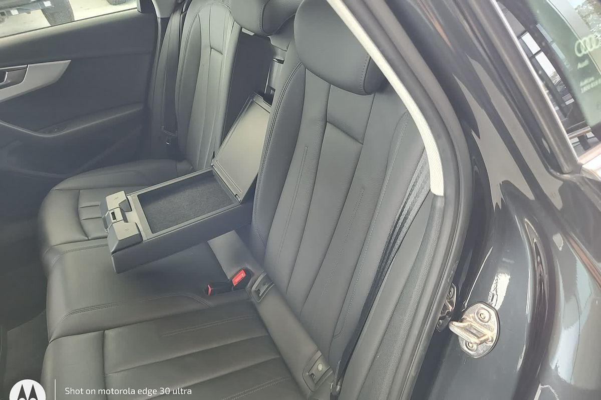 2019 Audi A4 40 TFSI S line B9
