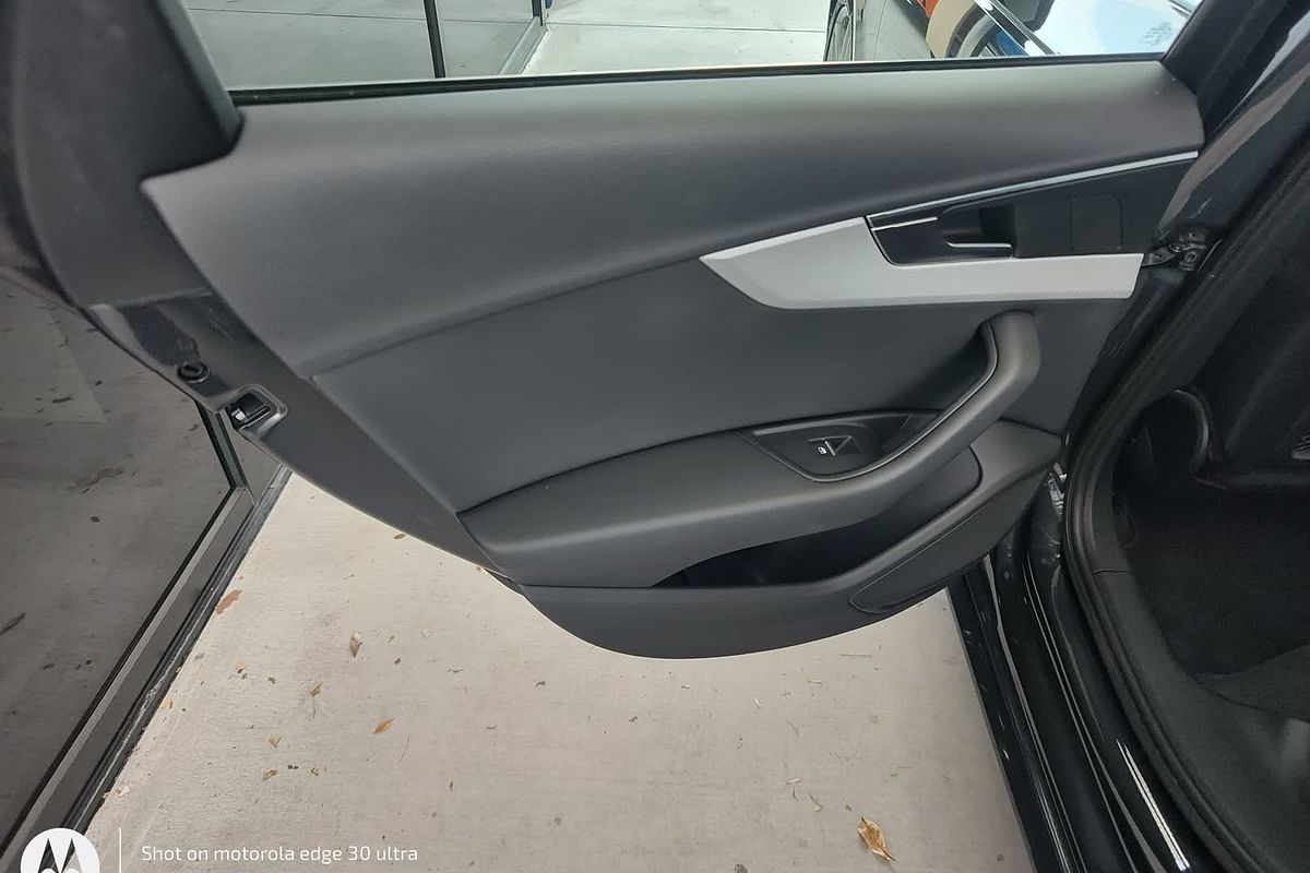 2019 Audi A4 40 TFSI S line B9