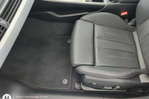 2019 Audi A4 40 TFSI S line B9