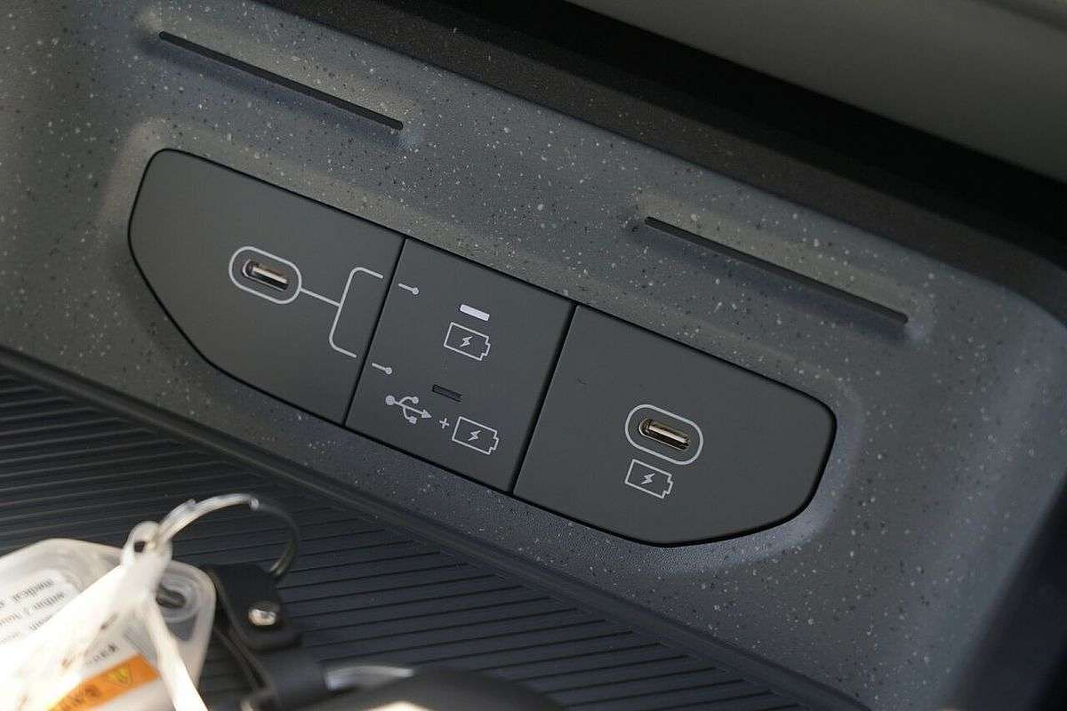 2025 Kia Tasman X-Line TK 4X4