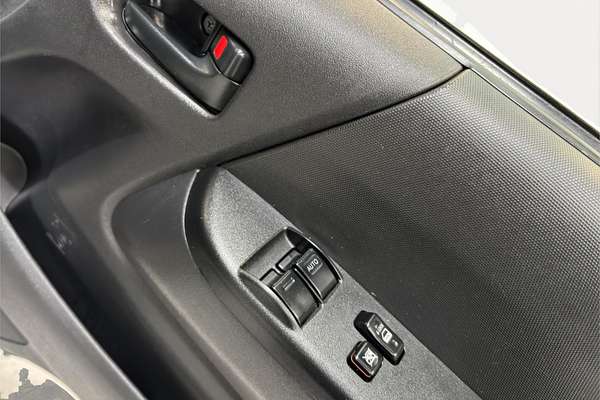 2014 Toyota Hiace Long DX