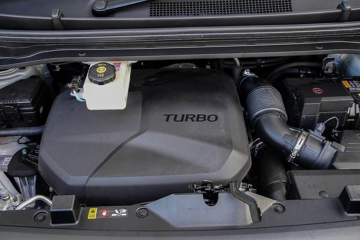 2025 Hyundai STARIA LOAD US4.V3