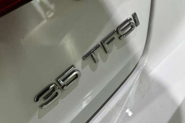 2019 Audi A4 35 TFSI S line B9