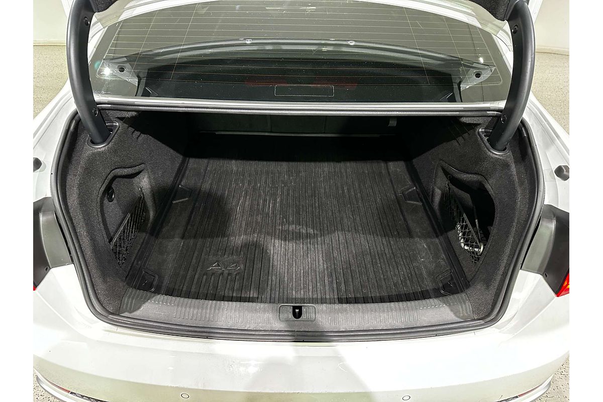 2019 Audi A4 35 TFSI S line B9