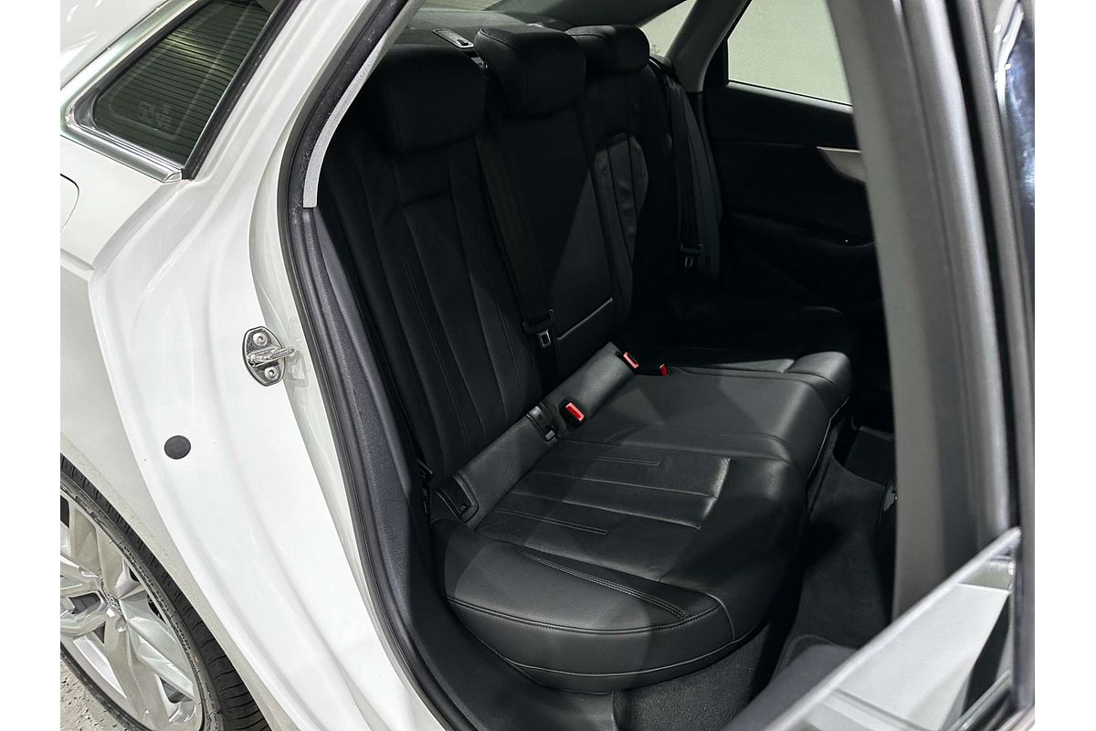 2019 Audi A4 35 TFSI S line B9