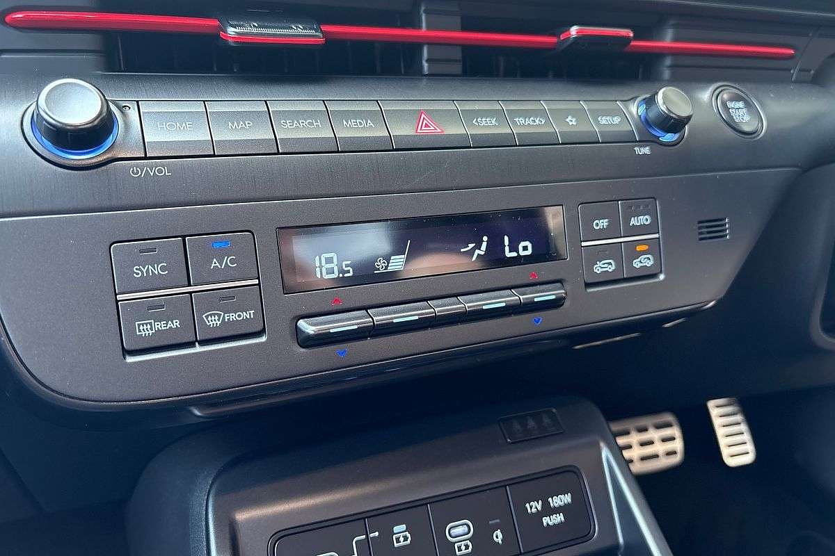 2025 Hyundai Kona Premium N Line SX2.V3