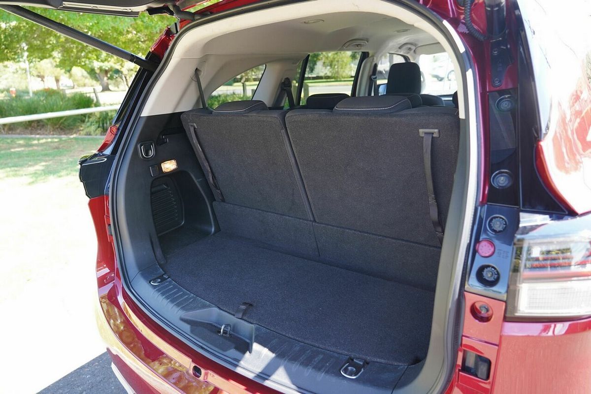 2021 Isuzu MU-X LS-U