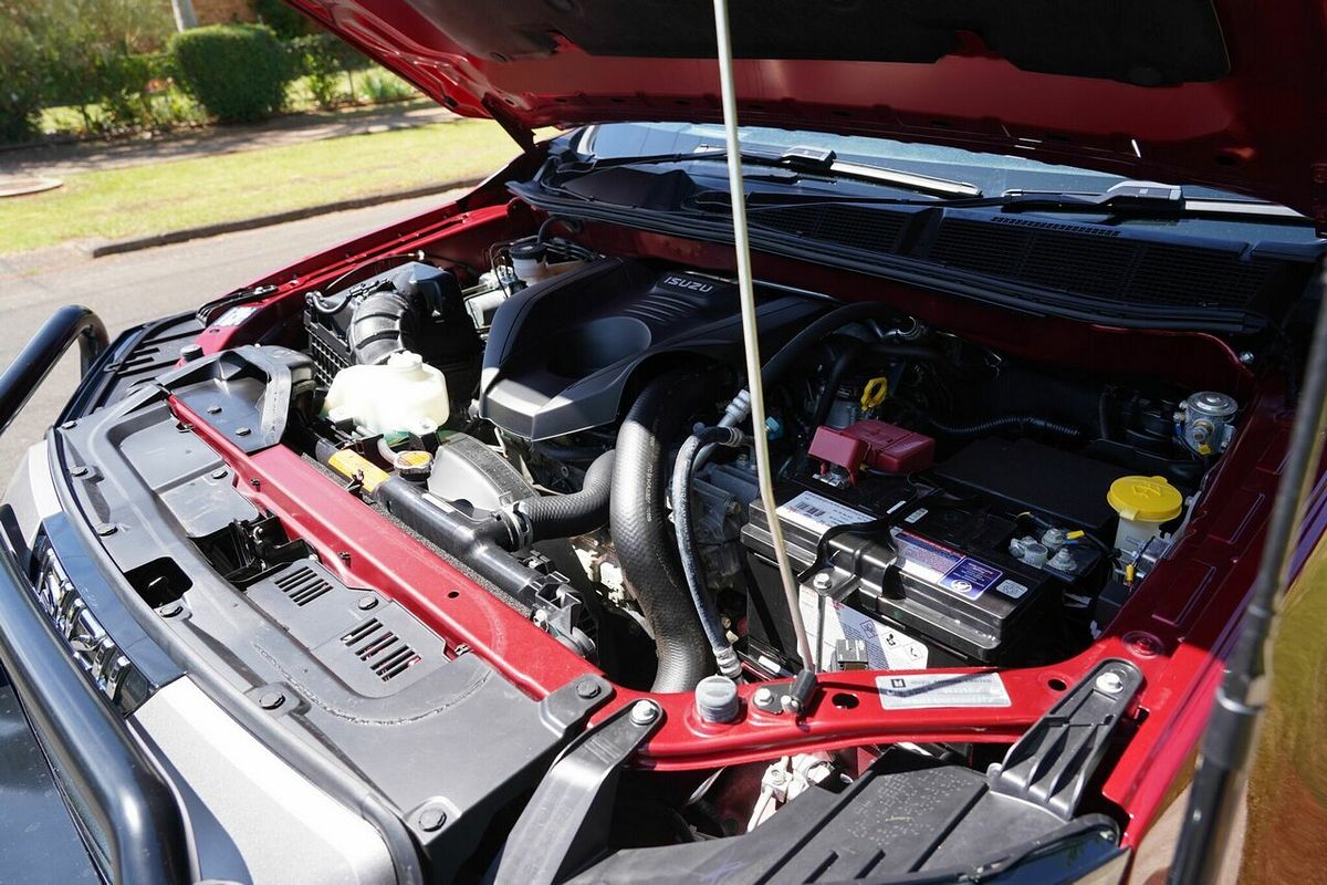 2021 Isuzu MU-X LS-U