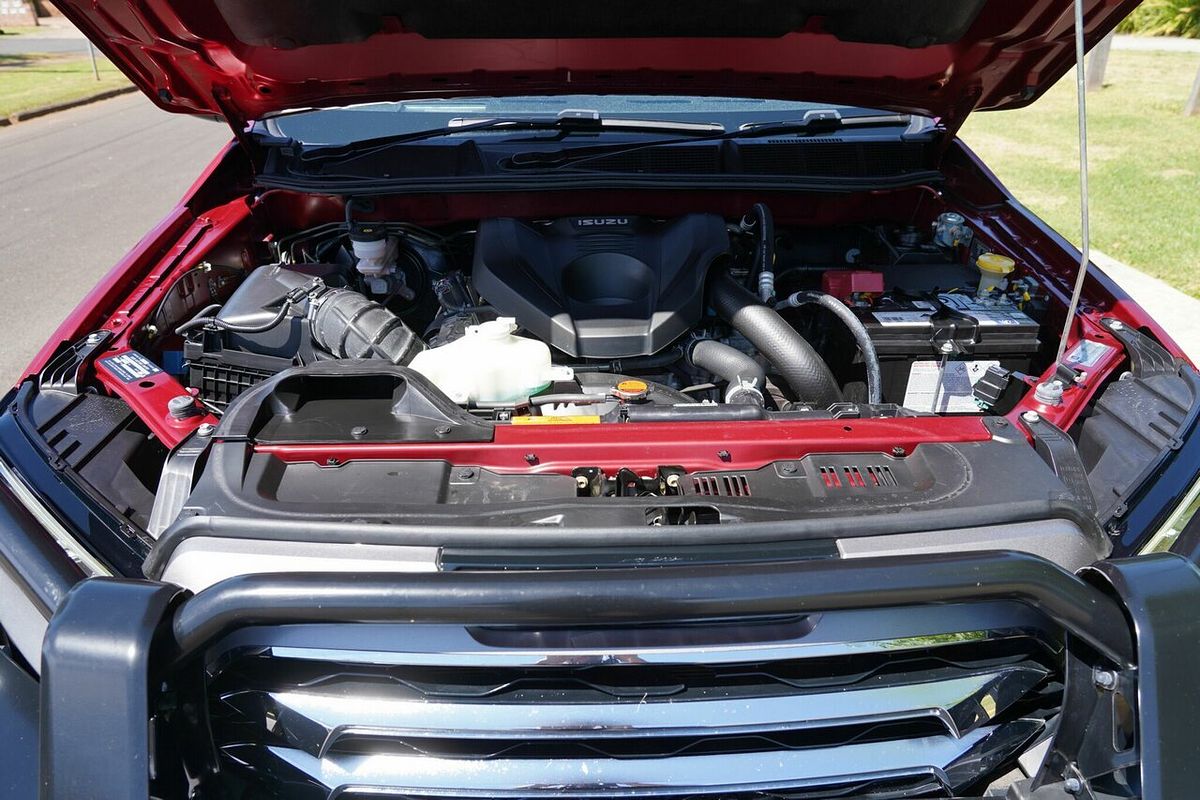 2021 Isuzu MU-X LS-U