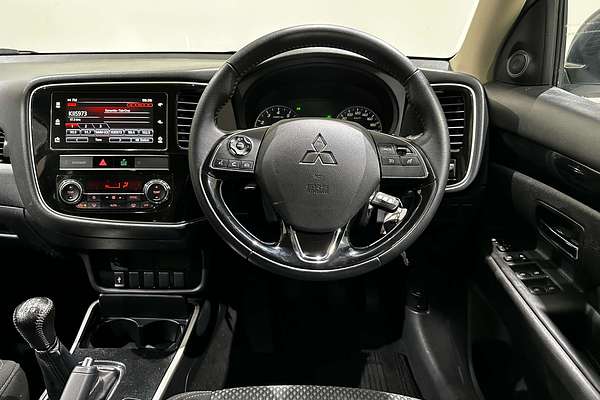 2018 Mitsubishi Outlander ES ZL