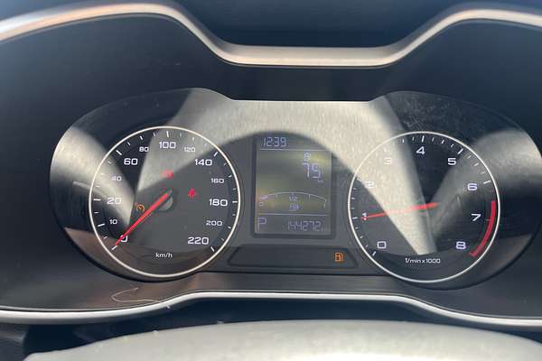 2017 MG ZS Essence AZS1