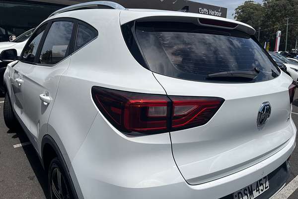 2017 MG ZS Essence AZS1