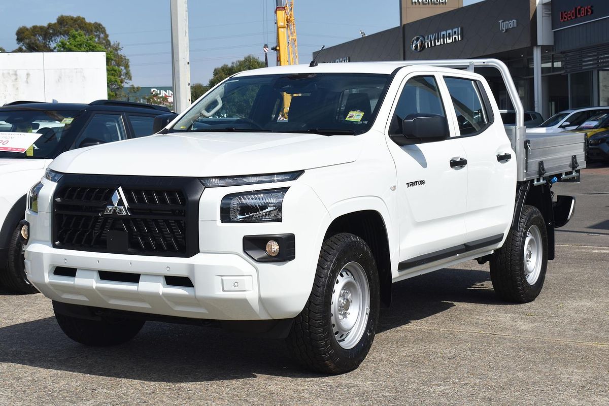 2025 Mitsubishi Triton GLX MV 4X4