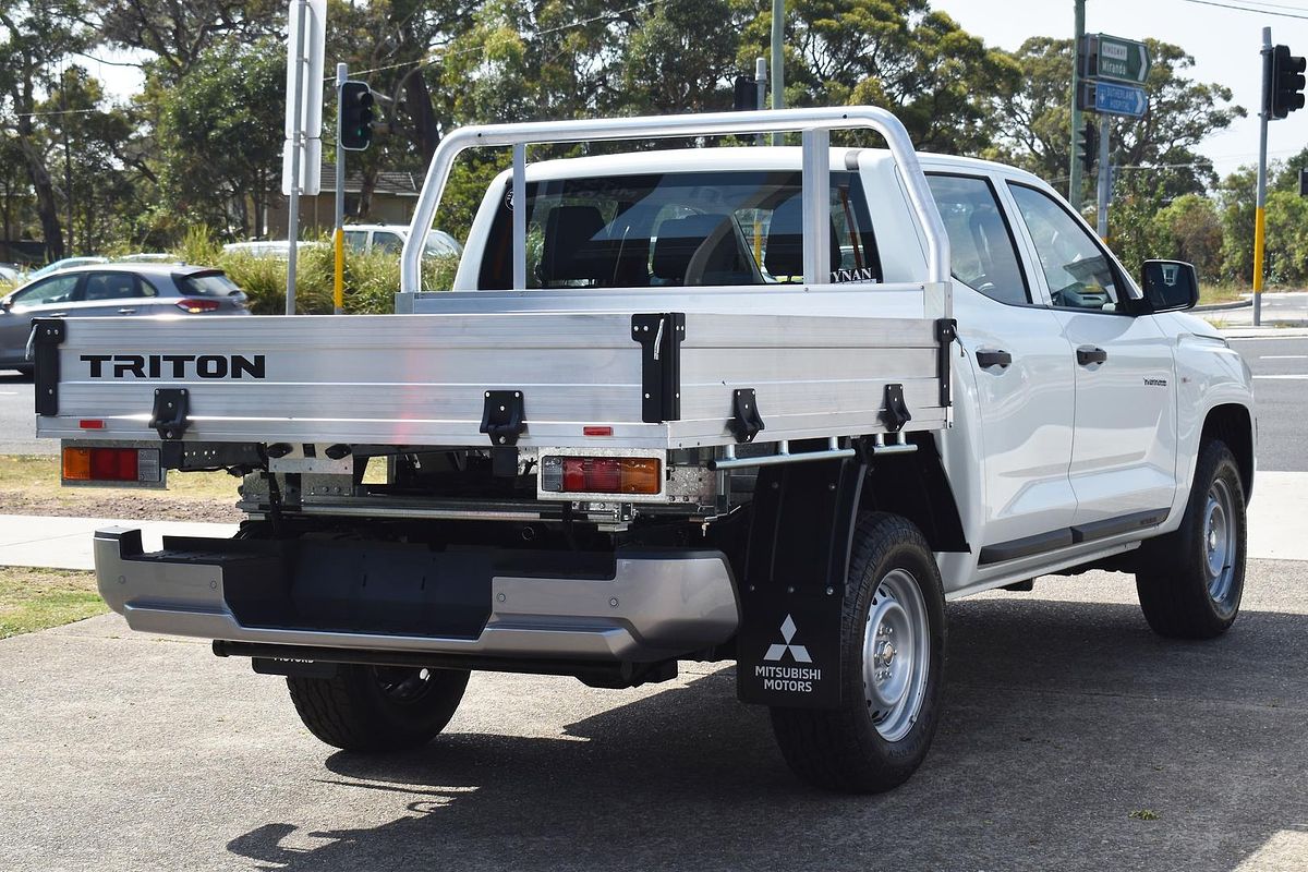 2025 Mitsubishi Triton GLX MV 4X4