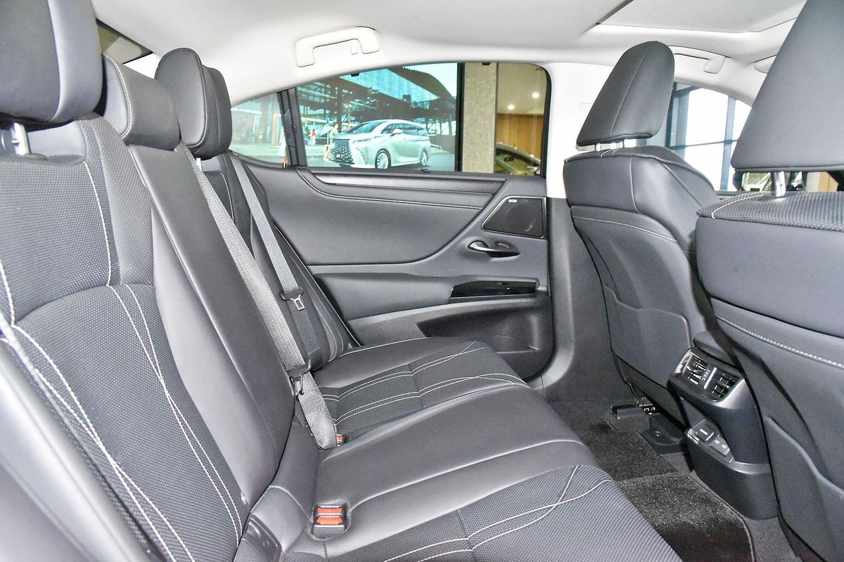 2024 Lexus ES ES300h Sports Luxury AXZH10R