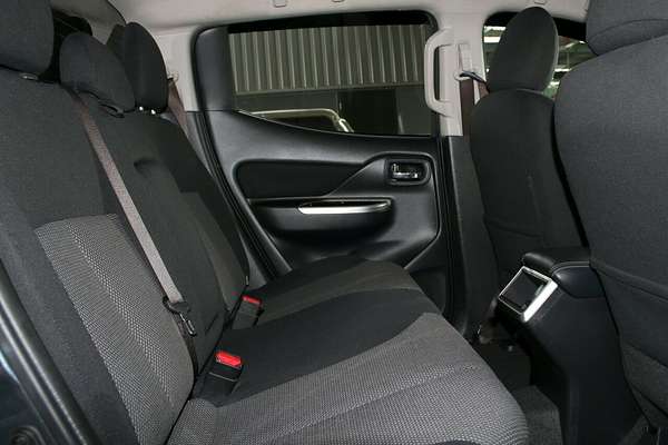 2023 Mitsubishi Triton GLS MR 4X4